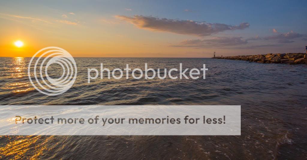 IMAGE: http://i360.photobucket.com/albums/oo48/elay612/Sunset-1_zps2da00bc6.jpg